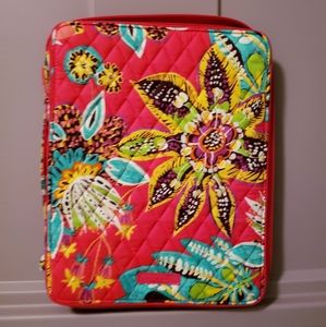 Vera Bradley Tablet Tamer in Rumba